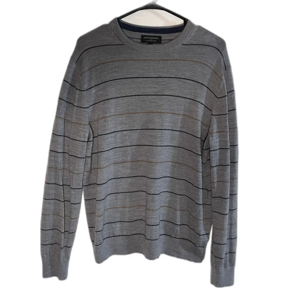 Banana Republic 100% Merino Wool Sweater‎ Men's L Gray Striped Pullover